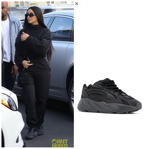 Yeezy Shoes - adidas YEEZY BOOST 700 v2 “VANTA”/black - SIZE 5/35 - as seen on Kim Kardashian